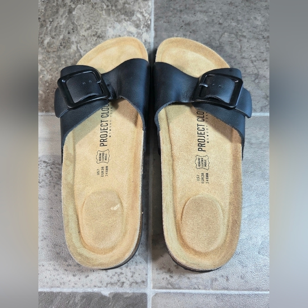 PROJECT CLOUD IBIZA BIG BUCKLE LEATHER SANDALS. - Picture 6 of 11